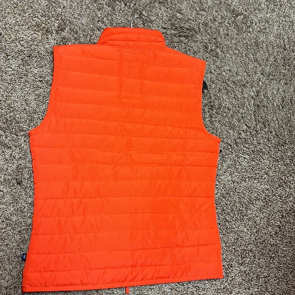 Gap - Picture 3 of 3